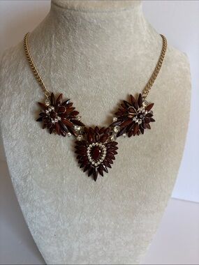 Burgundy Crystal Floral Statement Necklace Gold Tone Rhinestone Cluster 18”
